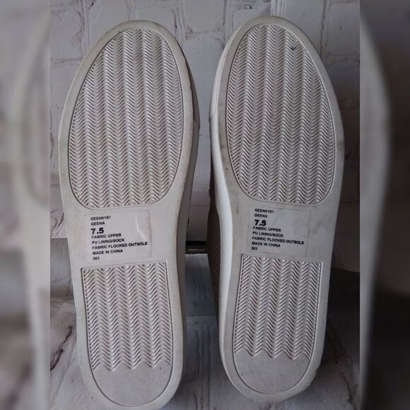 Steve Madden GEENA slip ons - Picture 4 of 7